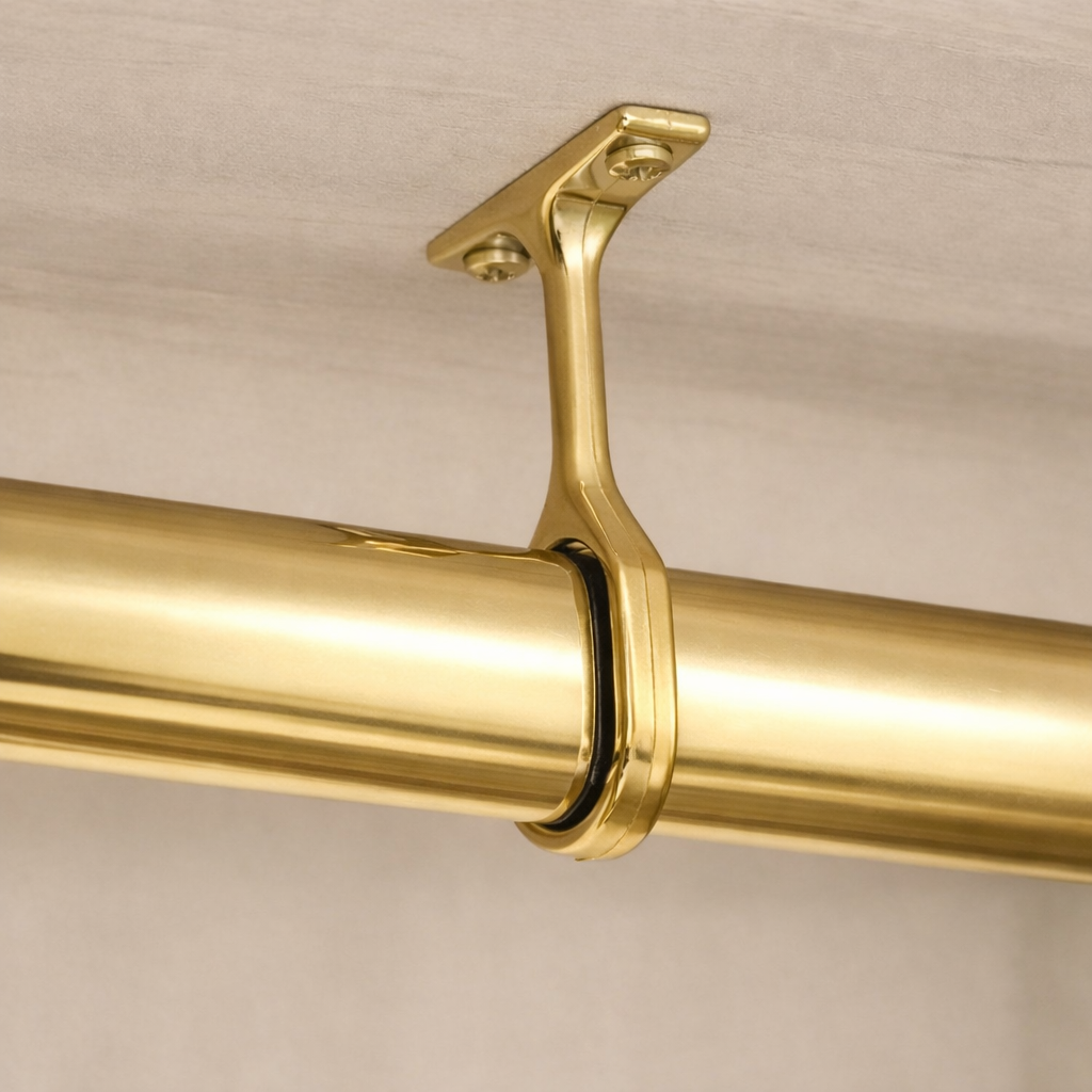 30x15mm Oval Centre Bracket